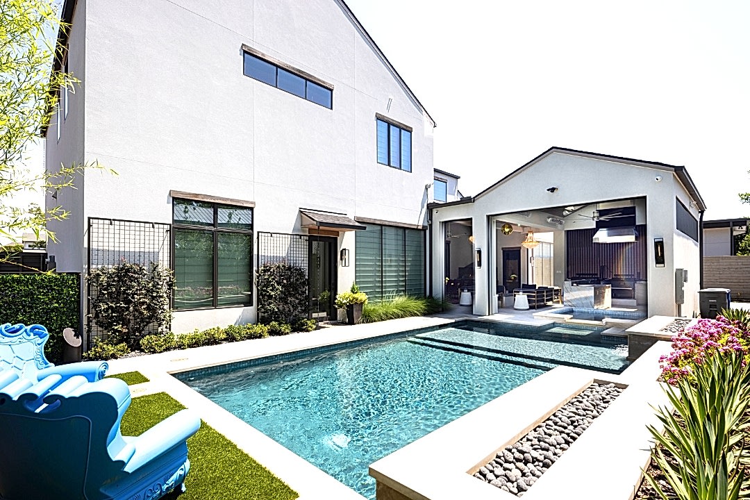 Pool Structure Installation - Advance Pools, Inc