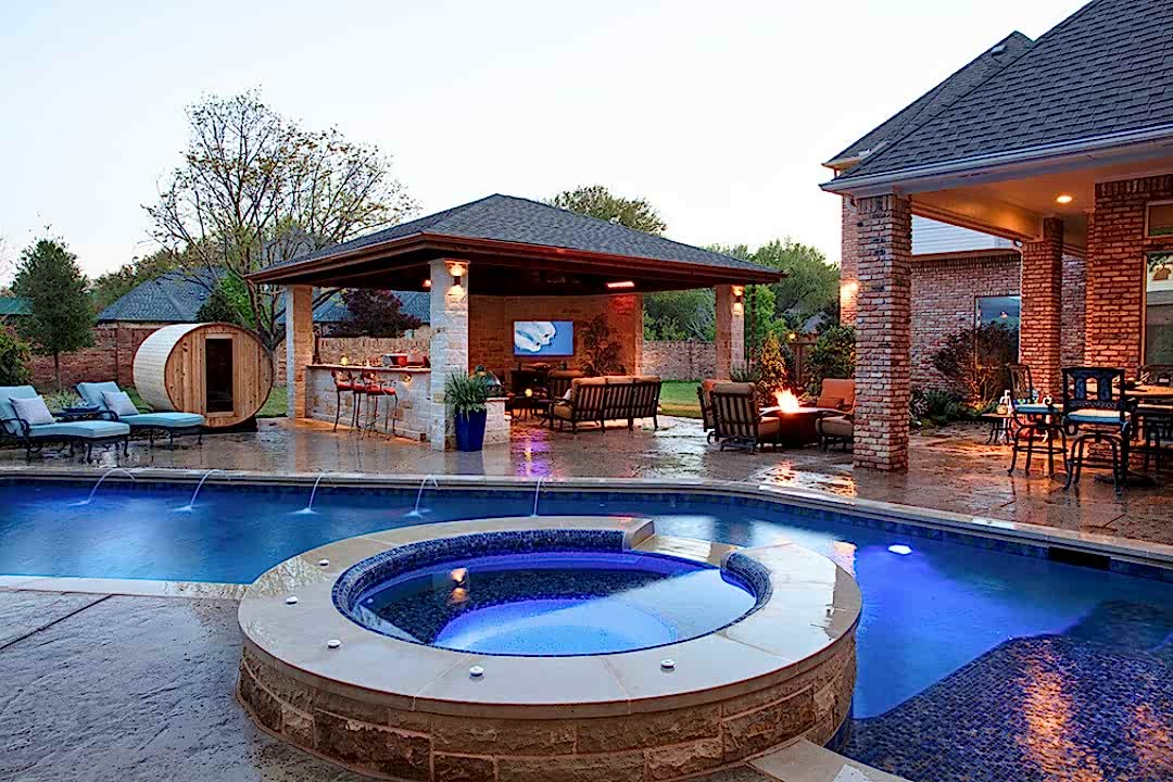 Custom Backyard Pool Structures_